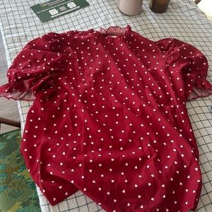 Ruffled short sleeve blouse